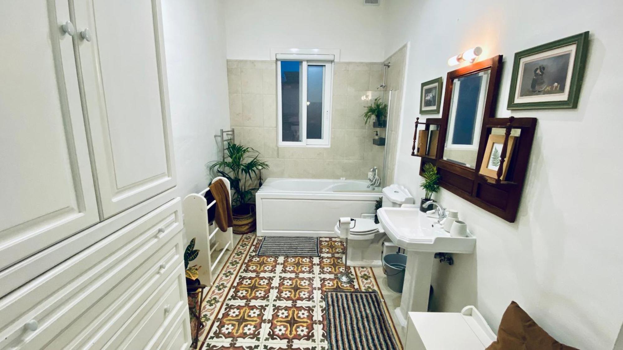 Апартаменты Free Breakfast, Pool, Spacious Aircon Hideaway Моста Экстерьер фото